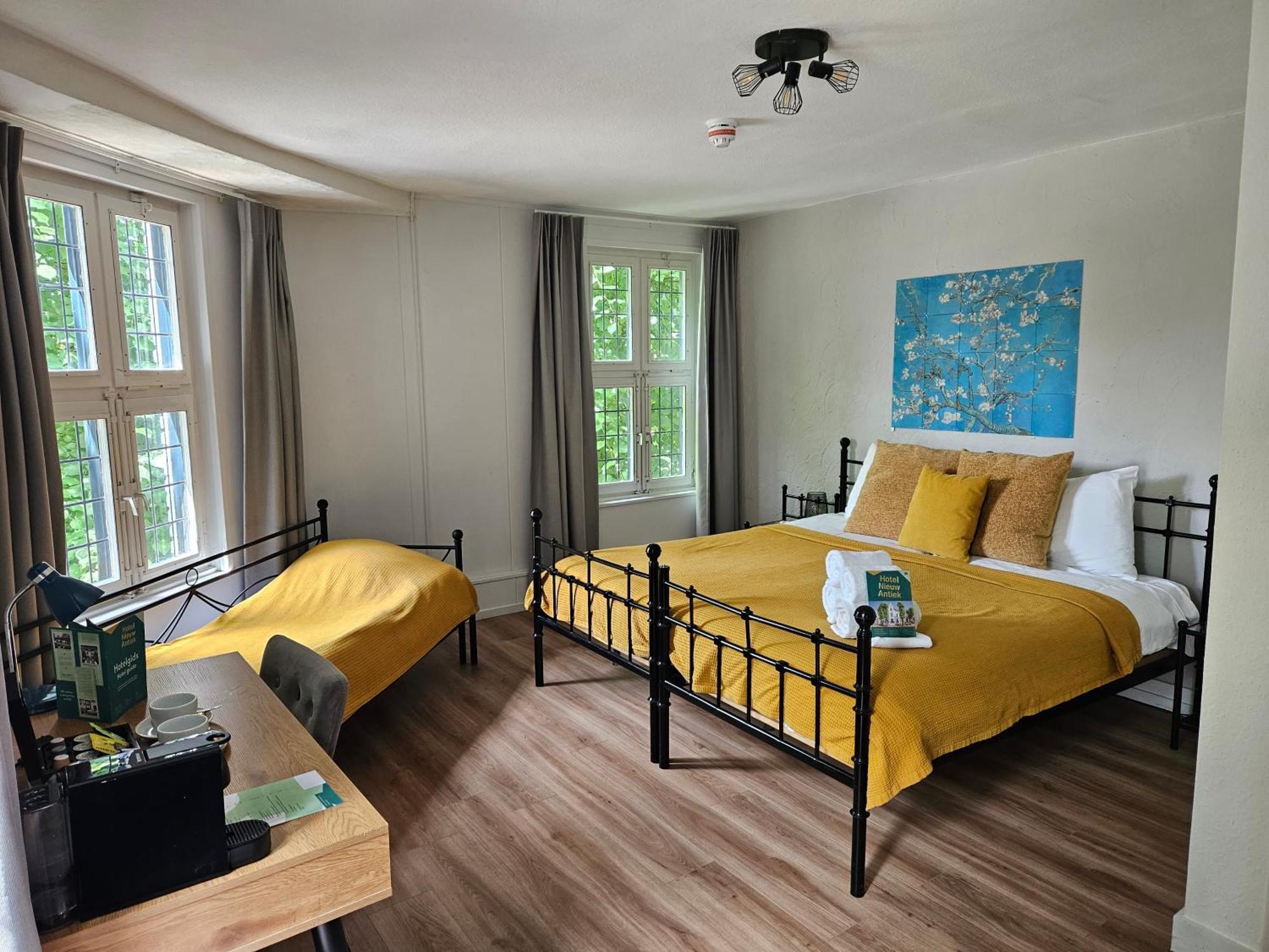 Hotel Nieuw Antiek Helden Pokoj fotografie