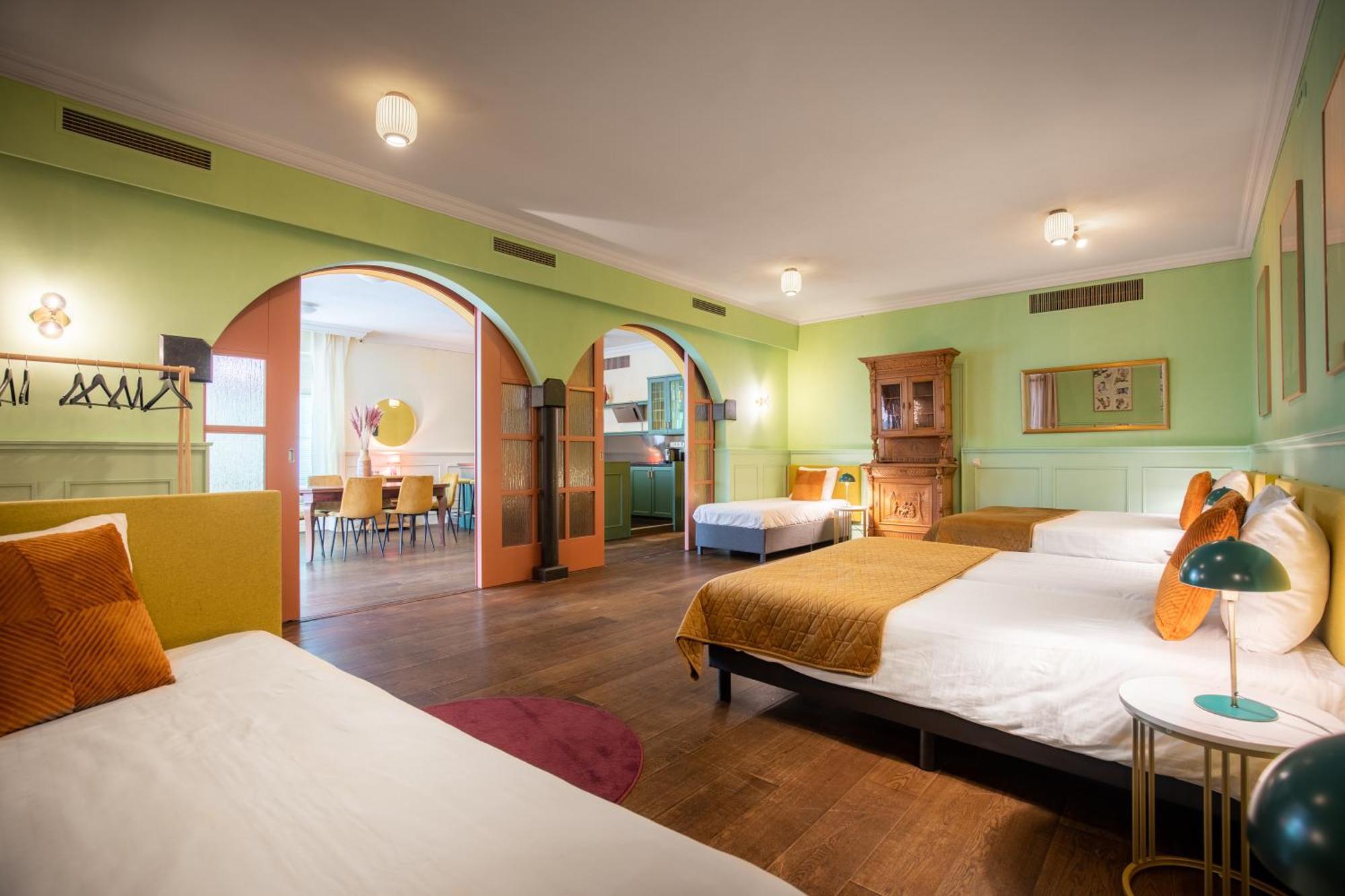 Hotel Nieuw Antiek Helden Pokoj fotografie