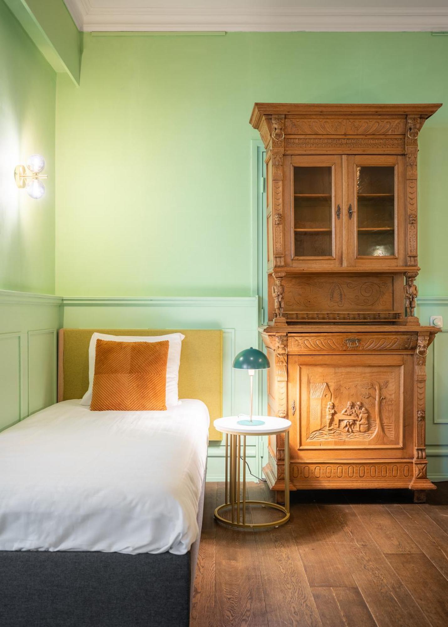 Hotel Nieuw Antiek Helden Pokoj fotografie